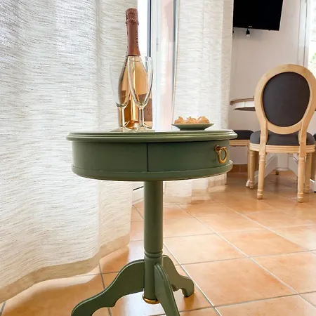 Coralbay Charmante Oasis A 100m De La Avec Parking Gratuit Et Clima Apartament *