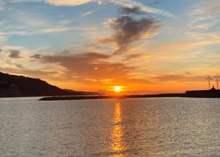 Coralbay Charmante Oasis A 100m De La Avec Parking Gratuit Et Clima مينتون